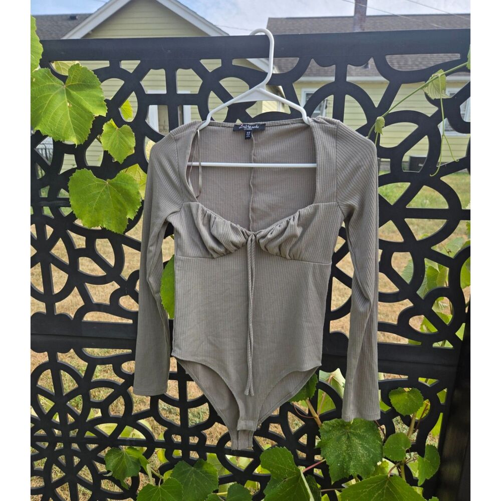 Women's Long Sleeve Flattering Ribbed Bodysuit Top Shirt Extra Small